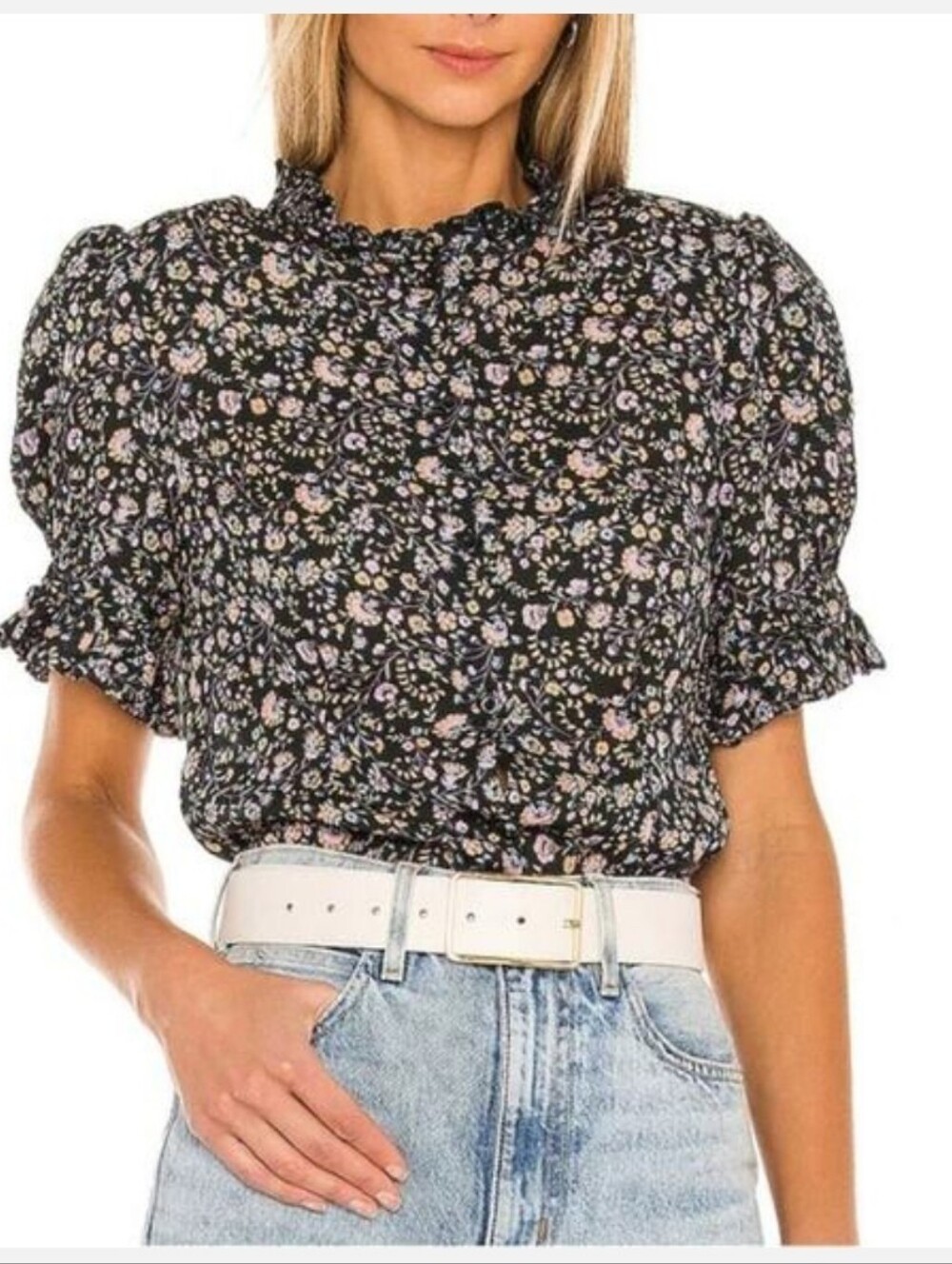 Selkie the Bistro Blouse‎ in Spirit Floral Button Up Top - Picture 2 of 15